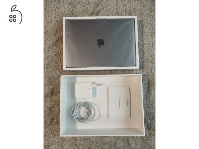 Macbook Pro M1 13” 2020 - magyar, újszerű 8gb / 256gb