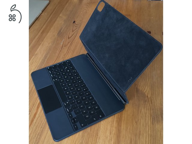 Apple Magic Keyboard (magyar) 12.9-inches iPad Pro (4/5/6)-hoz