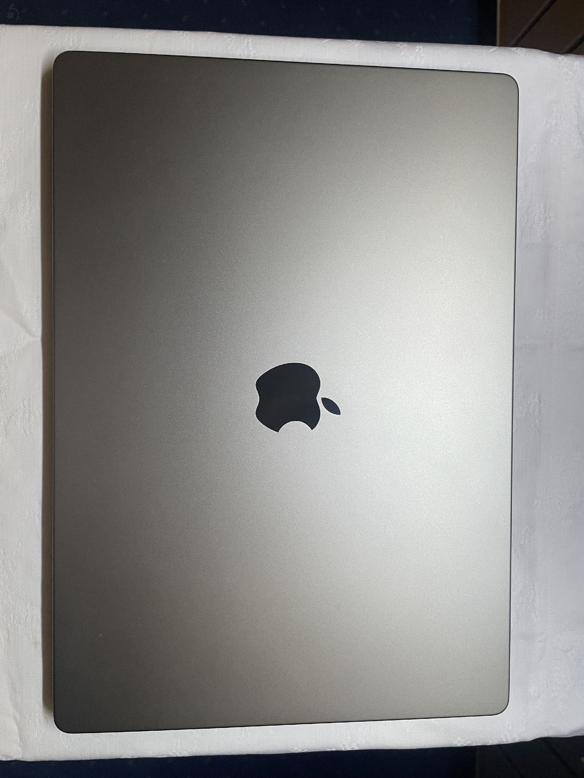 MacBook Pro 16