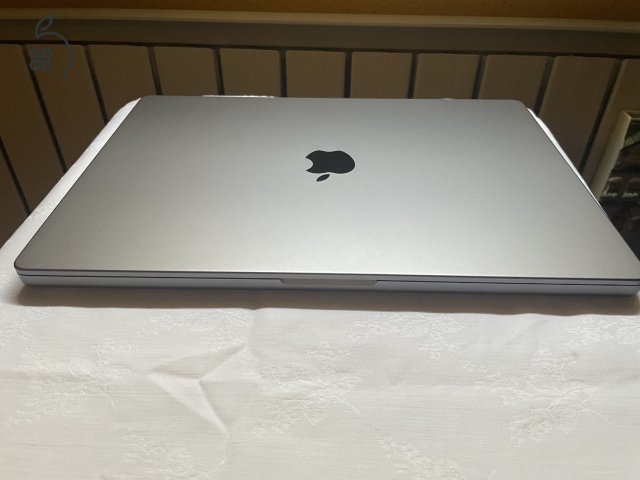 MacBook Pro 16