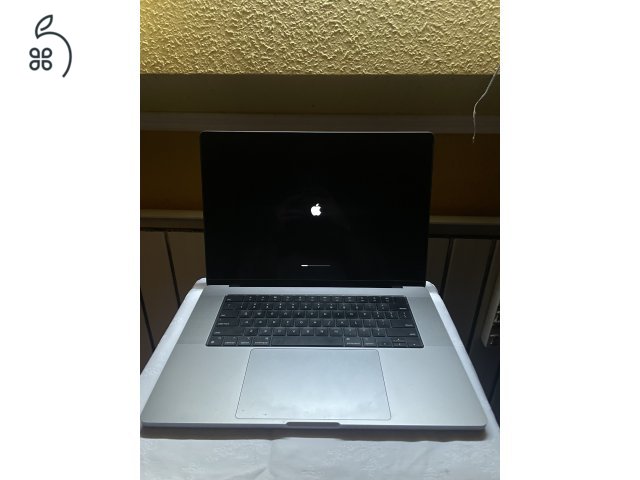 MacBook Pro 16