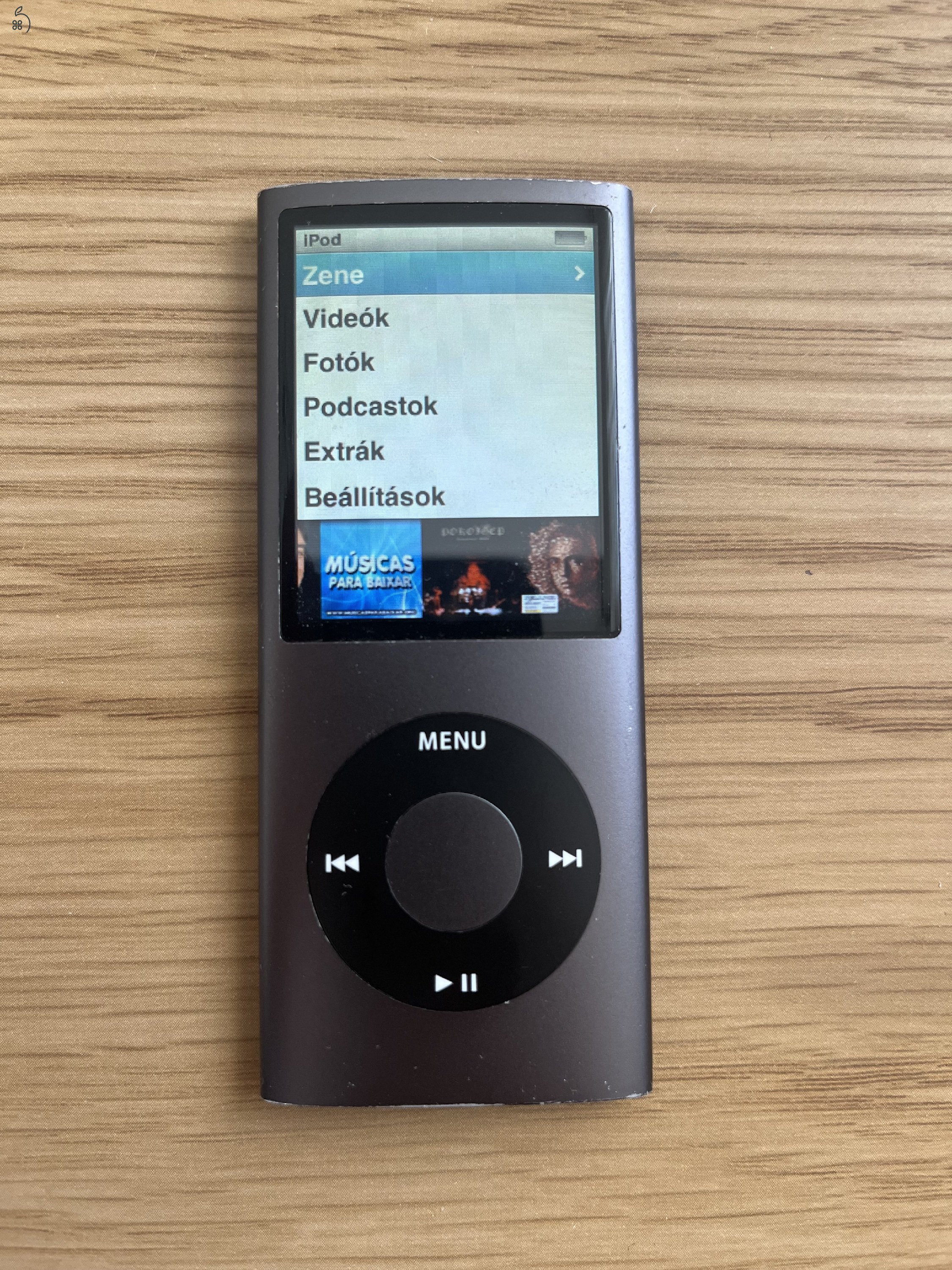 iPod nano 8GB (4th Gen)