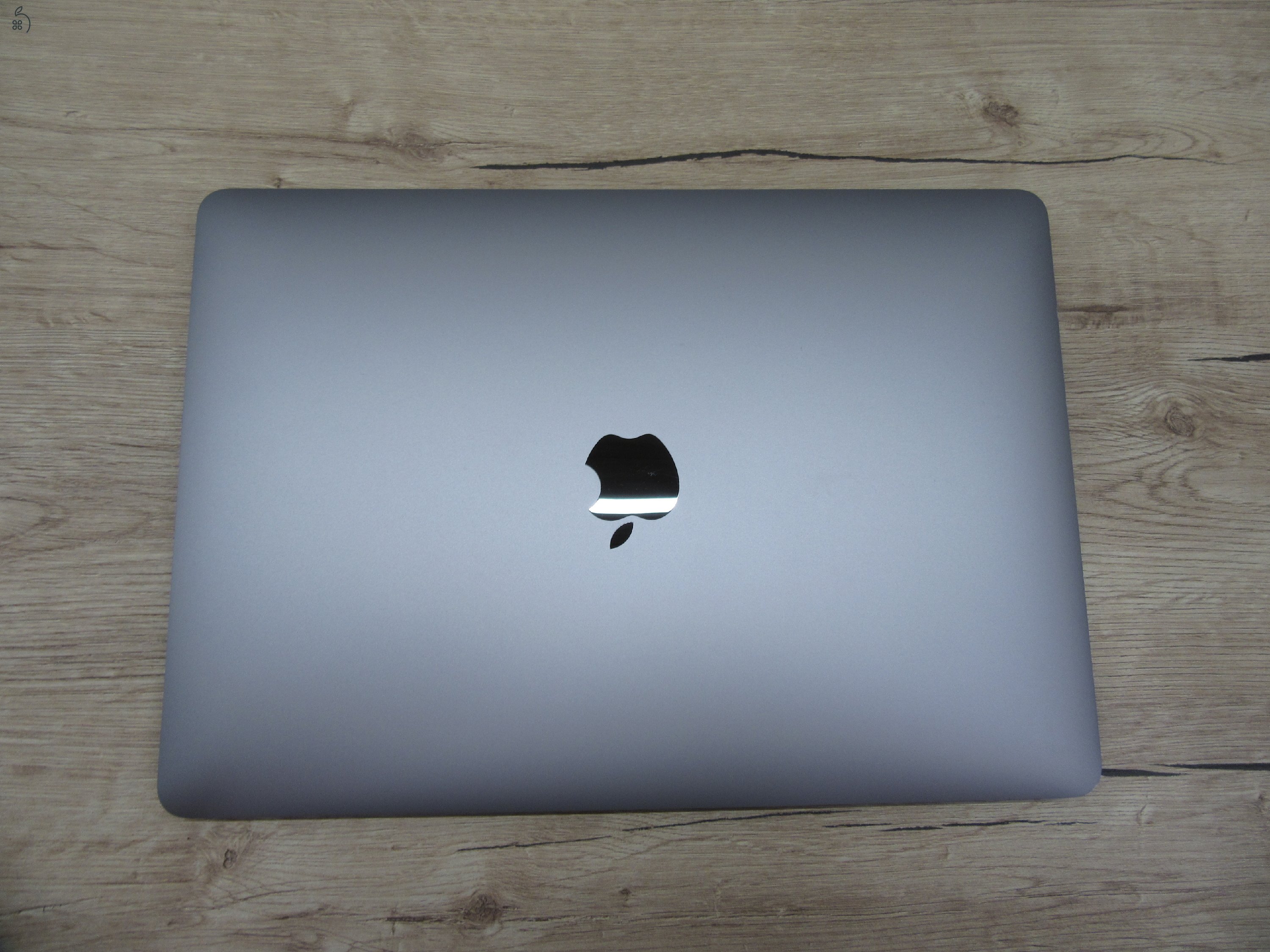 Apple Macbook Air 13 M1 - 2020 - Használt, szép állapot