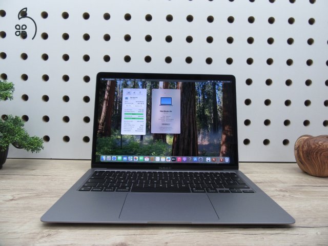 Apple Macbook Air 13 M1 - 2020 - Használt, szép állapot