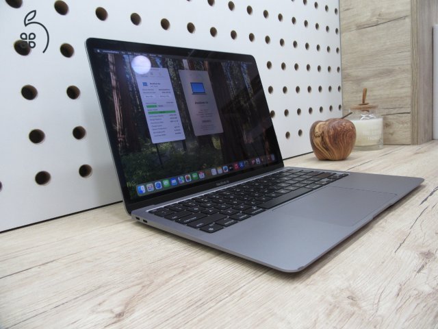 Apple Macbook Air 13 M1 - 2020 - Használt, megkímélt