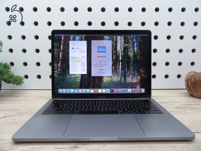 Apple Retina Macbook Pro 13 Touchbar - 2019 - Használt, megkímélt