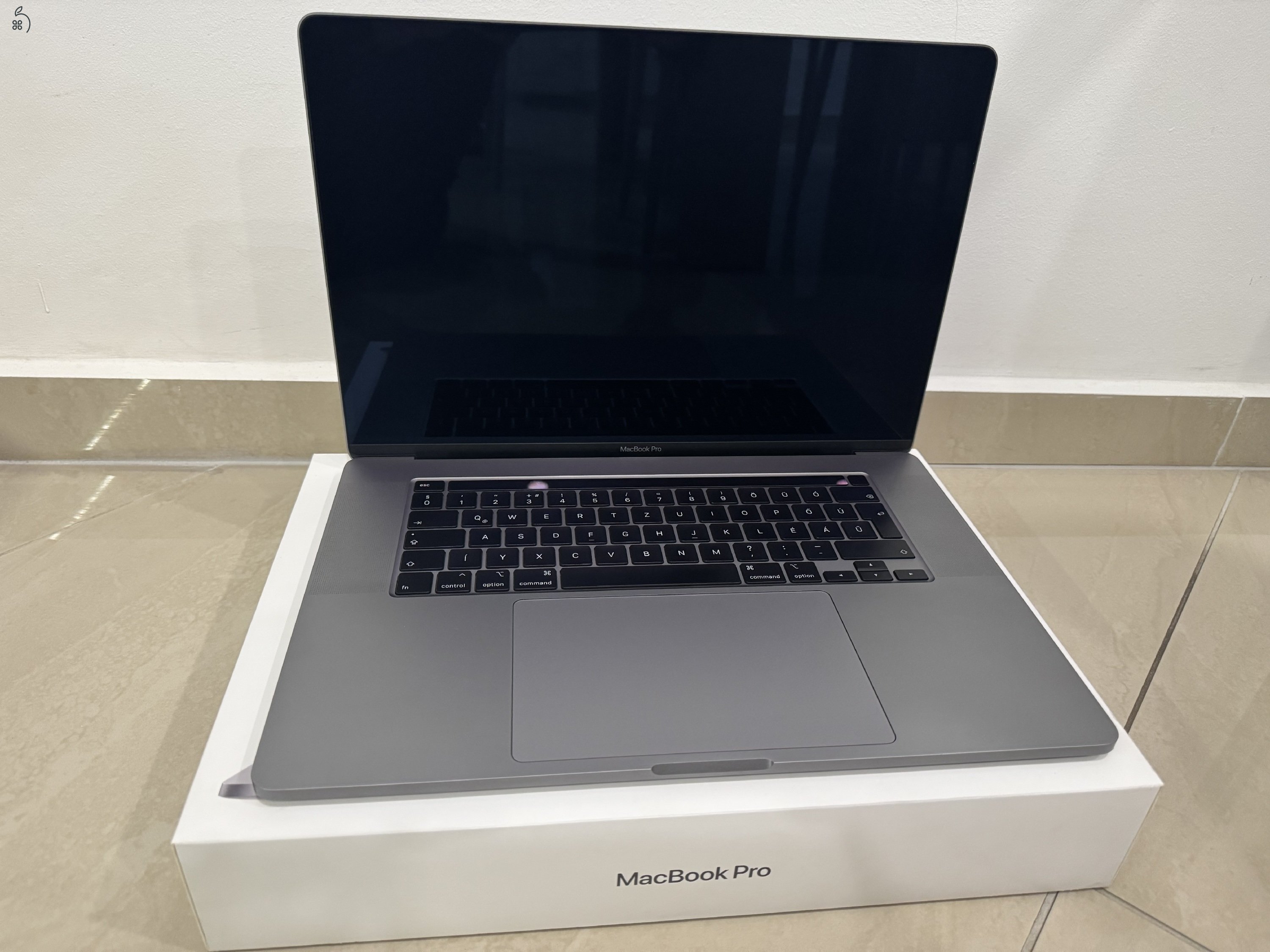 Macbook pro 16 16gb 512ssd i7 2,6