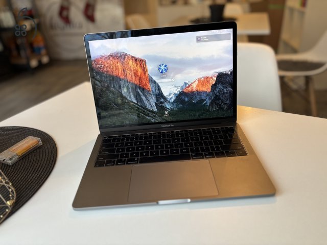 Macbook Pro 13” 2017 eladó