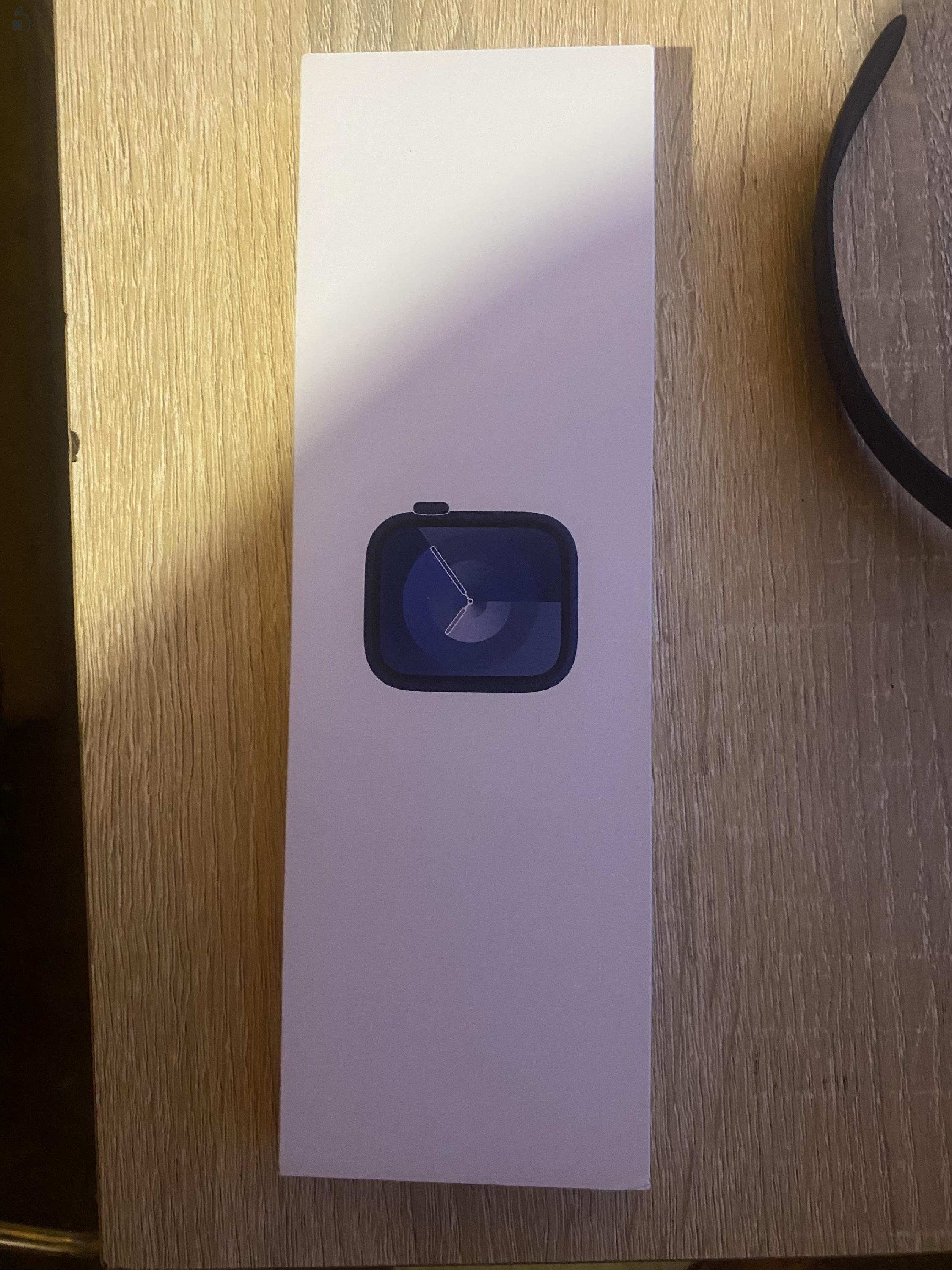 Apple Watch Series 9 45mm GPS+Cellular 100% Akkumulátor