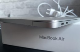 2020 Macbook M1 Air 13