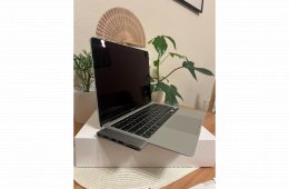 Apple MacBook Air M1 13,3 8GB/256GB SSD + Ajándék Ugreen USB-C HUB