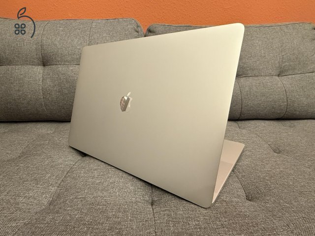 Apple MacBook Pro 16