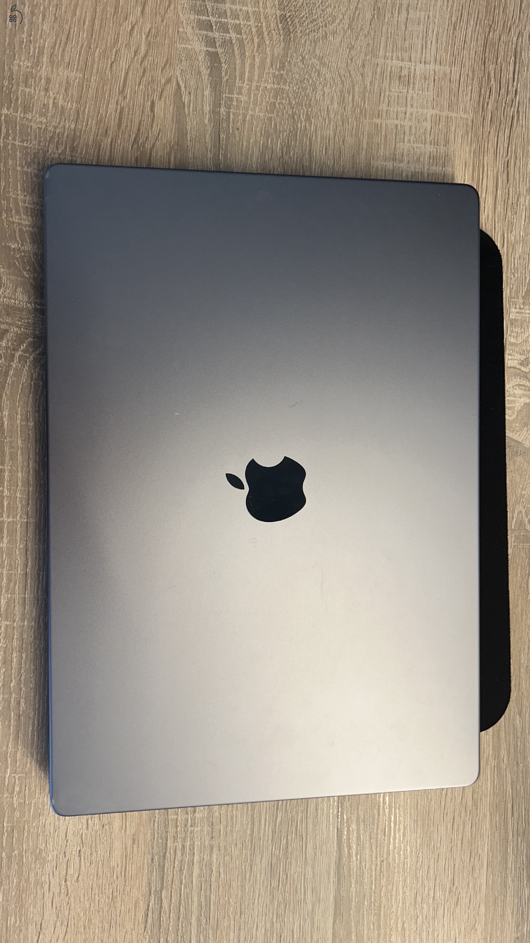 Eladó MacBook Pro 16” (2021, M1 Pro, 16GB RAM, 512GB SSD, Liquid Retina XDR kijelzővel)