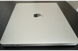 MacBook Pro 13