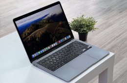 Hibátlan MacBook Air 2020 13 256GB 2 ÉV Garanciával Számlával