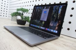 Apple Macbook Pro 13 M1 Touchbar - 2020 - Használt, megkímélt