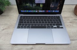 Apple Macbook Pro 13 M1 Touchbar - 2020 - Használt, megkímélt