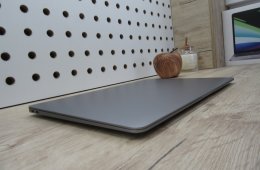 Apple Macbook Air 13 - 2020 - Használt, megkímélt