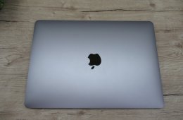 Apple Macbook Air 13 - 2020 - Használt, megkímélt