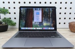 Apple Macbook Air 13 - 2020 - Használt, megkímélt