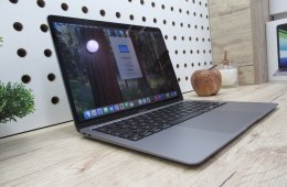 Apple Macbook Air 13 - 2020 - Használt, megkímélt