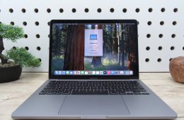  Apple Macbook Pro 13 M1 Touchbar - 2020 - Használt, megkímélt 