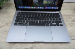  Apple Macbook Pro 13 M1 Touchbar - 2020 - Használt, megkímélt 