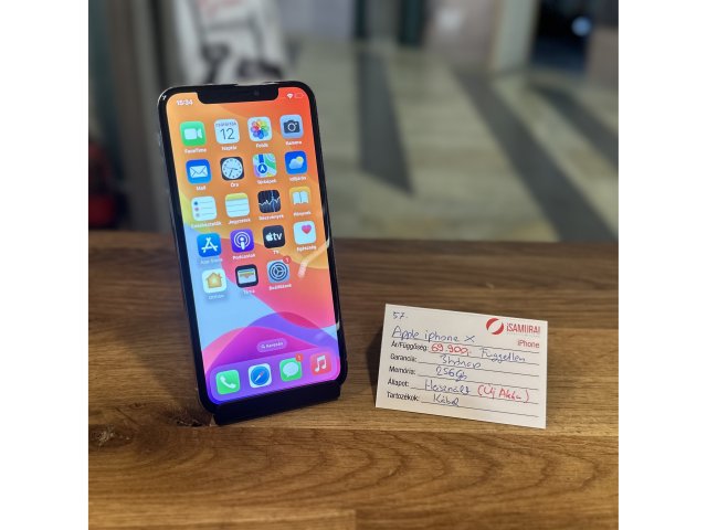 57. Apple iPhone X -256 GB - Ezüst - Független - ÚJ AKKU