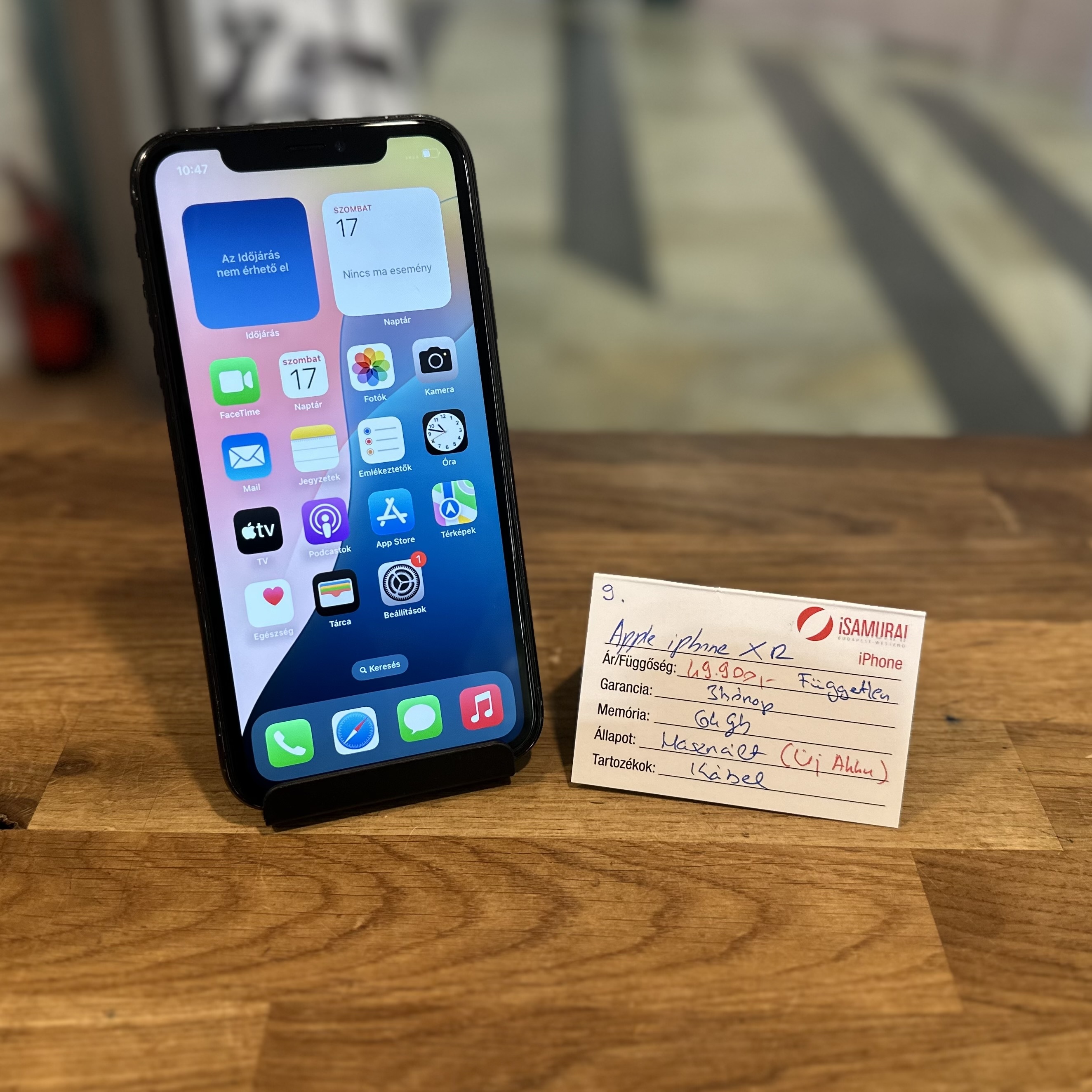 9. Apple iPhone XR - 64 GB - Fekete - Független - ÚJ AKKU
