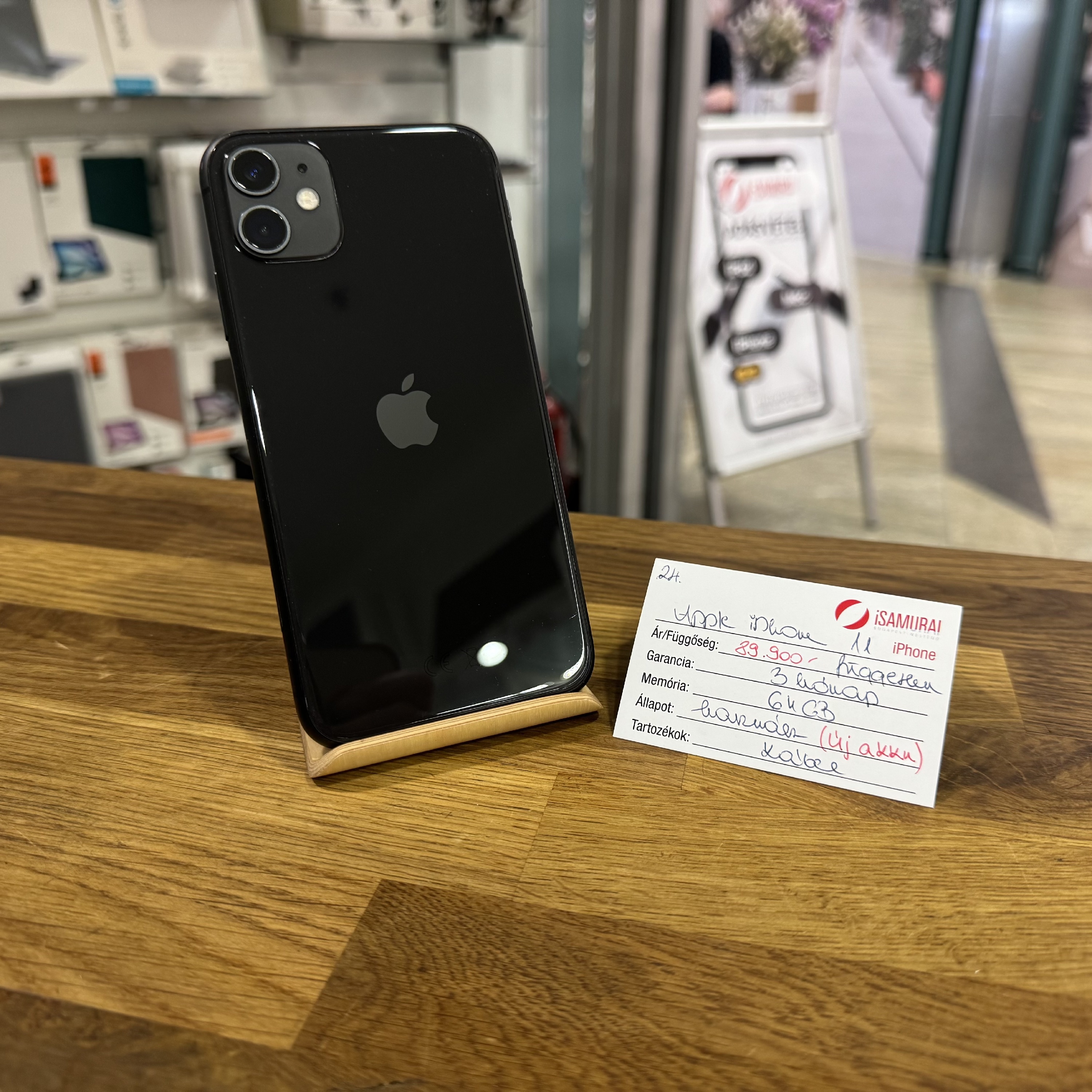 24. Apple iPhone 11 - 64 GB - Fekete - Független - ÚJ AKKU