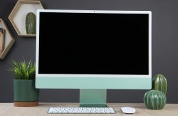 Eladó M1-es iMac – szinte új állapotban, eredeti dobozával és tartozékaival