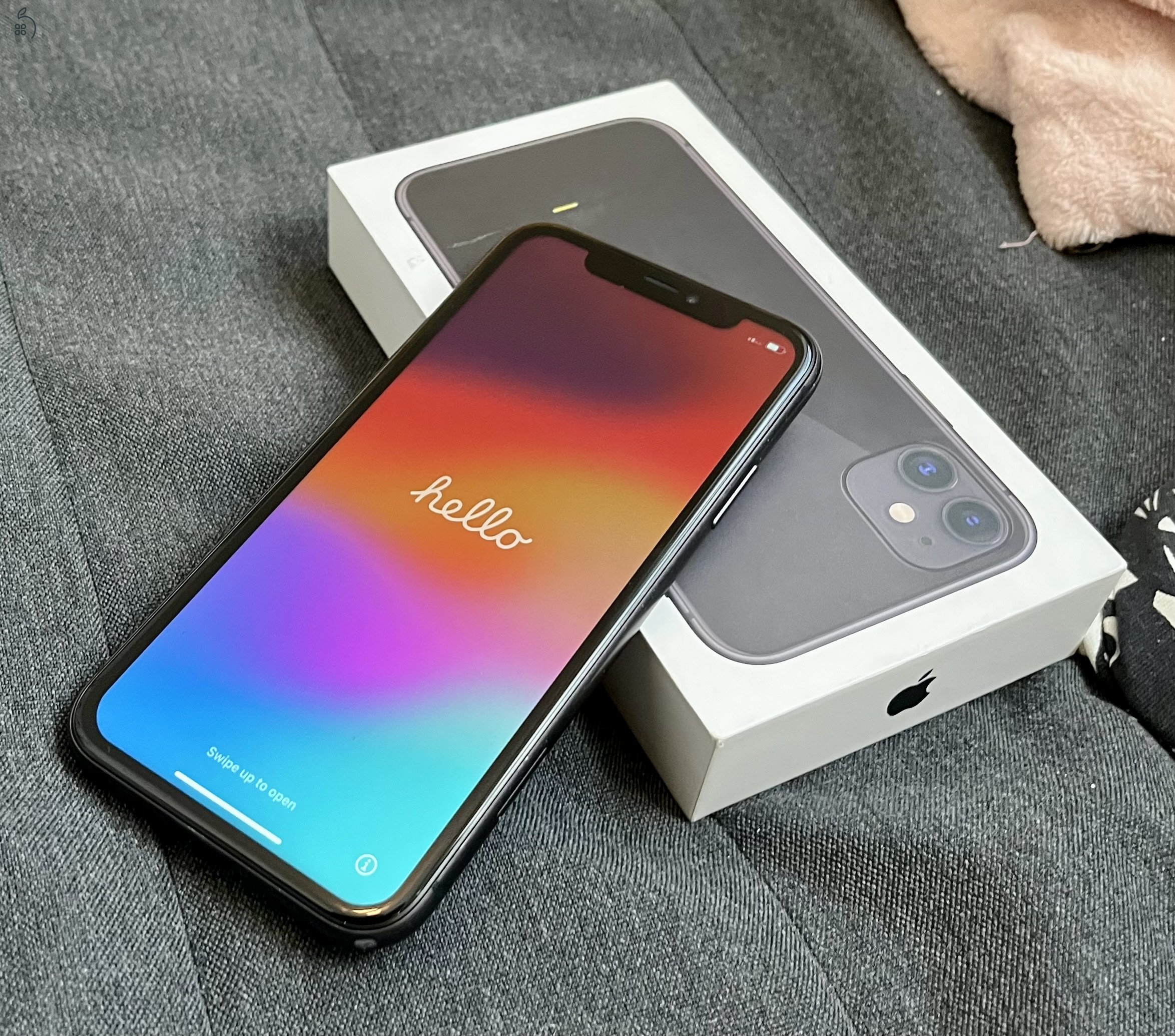 Eladó iPhone 11 64GB Dobozában.