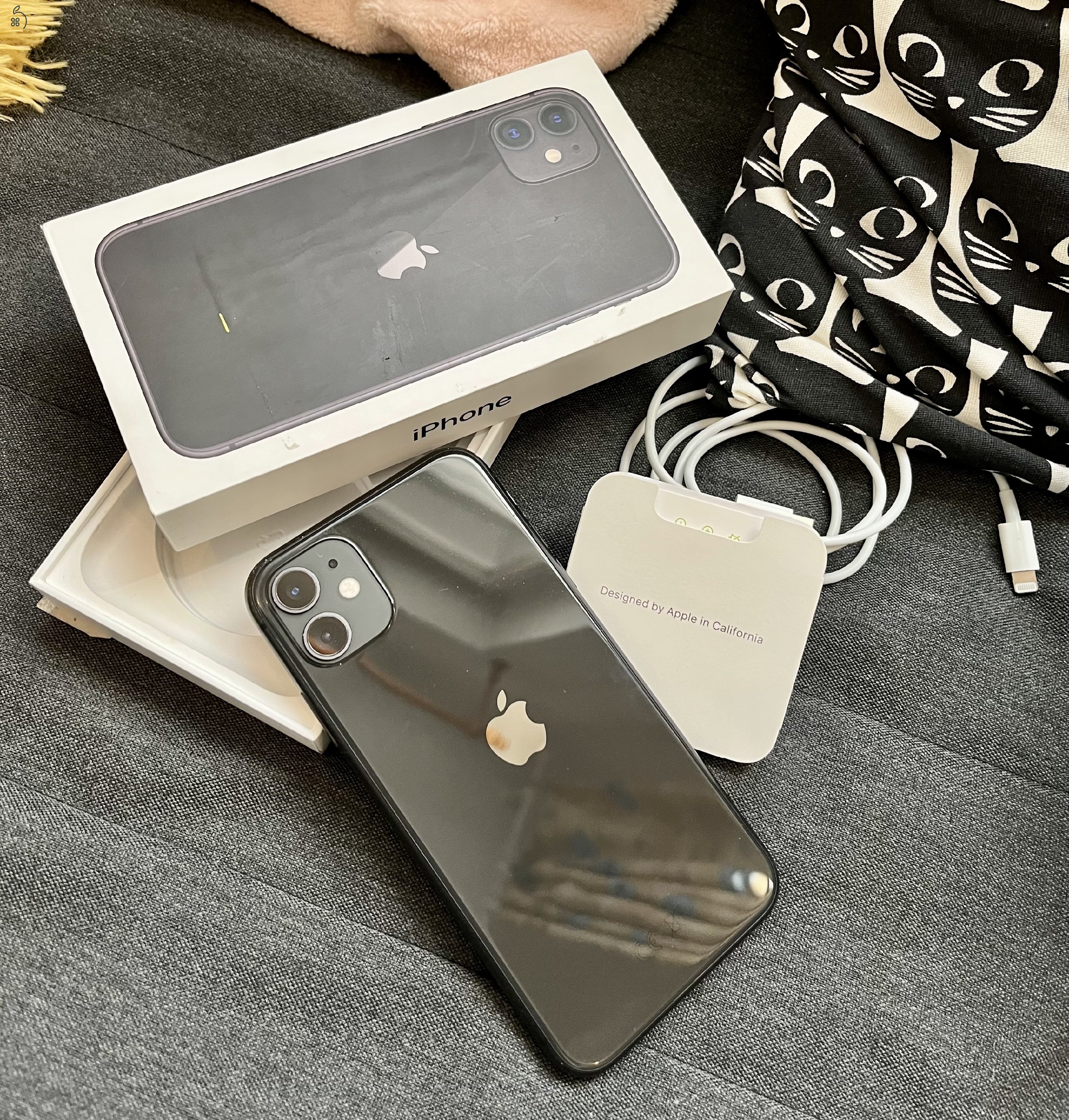 Eladó iPhone 11 64GB Dobozában.