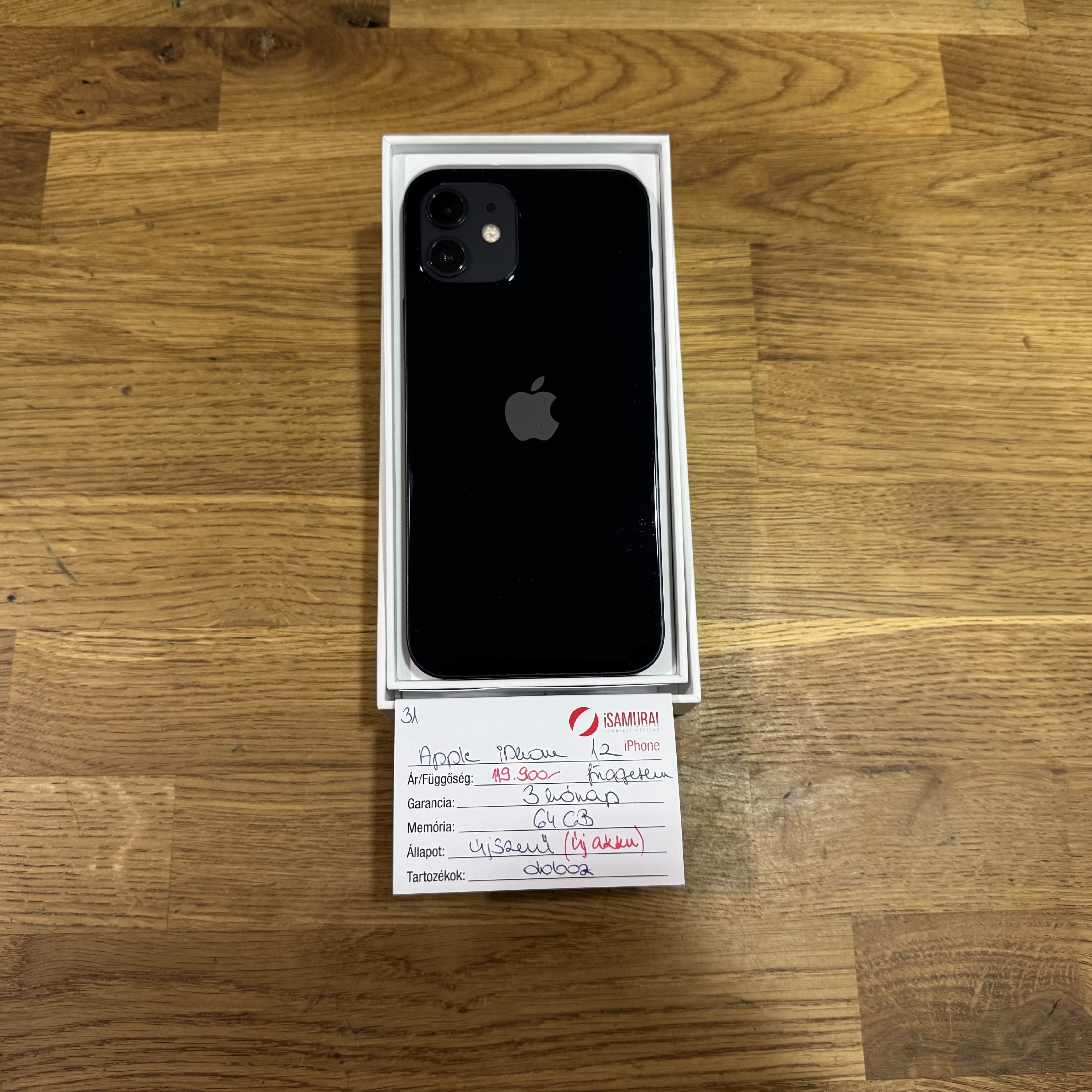 31. Apple iPhone 12 - Fekete - 64 GB - ÚJ AKKU