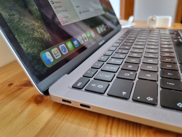 MacBook Air 13