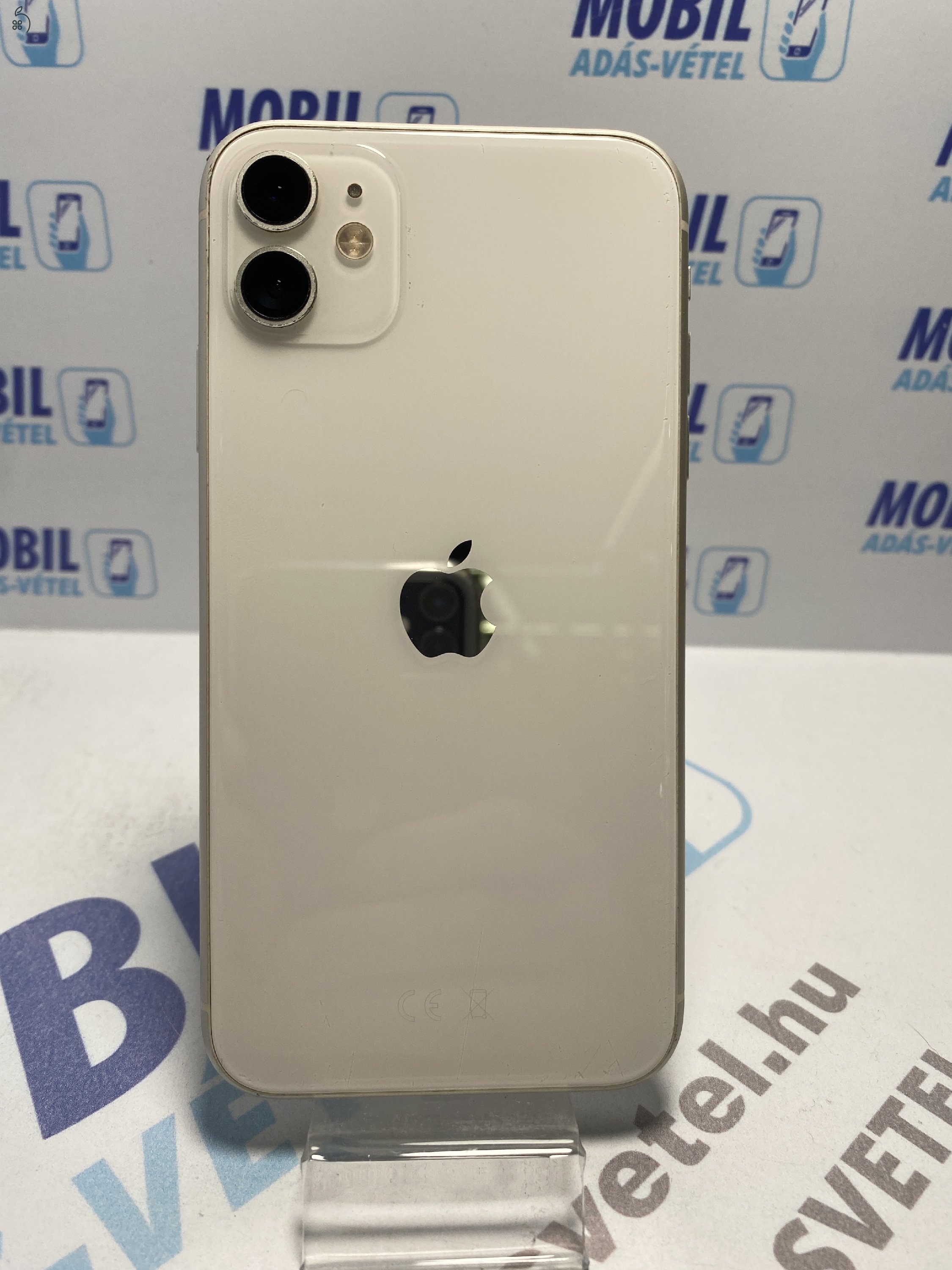 Apple iPhone 11 64 GB White  - Yettel - akku 100% - 12 hó garancia