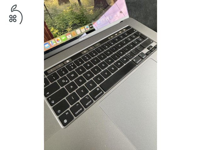 Eladó macbook pro 2019, i7, 32Gb, 512 ssd, KARCMENTES, touchbar, 166 ciklus