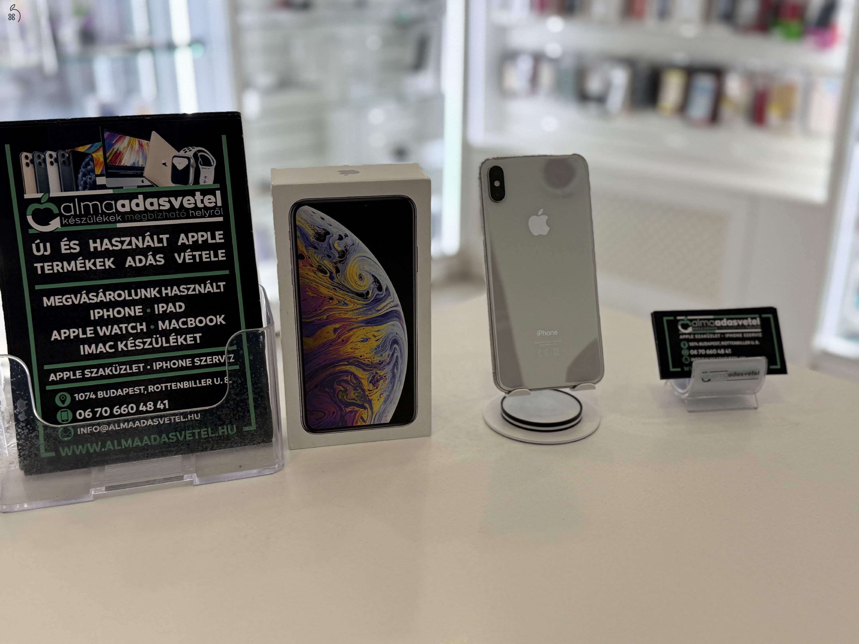 iPhone XS Max 64GB Független Újszerű/1-3 hónap gar./Akku 100%/p4033