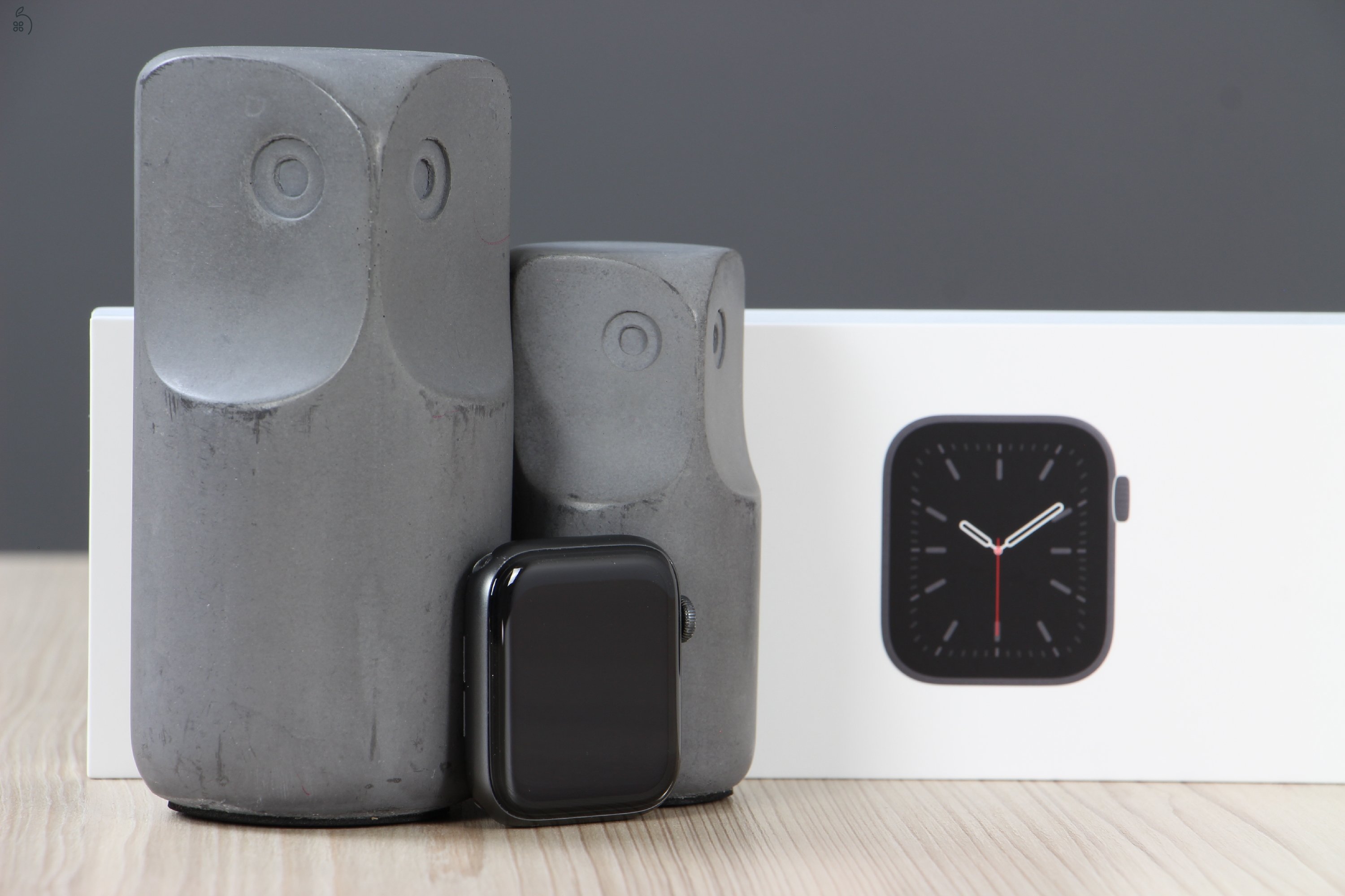 Apple Watch Series 6 44mm Space Gray Cellular B US-6318