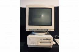 Power Macintosh7100/66av + apple multiple scan display 17