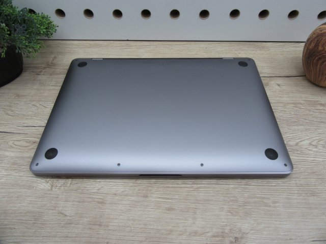 Apple Macbook Pro 13 M1 - 2020 - Használt, megkímélt