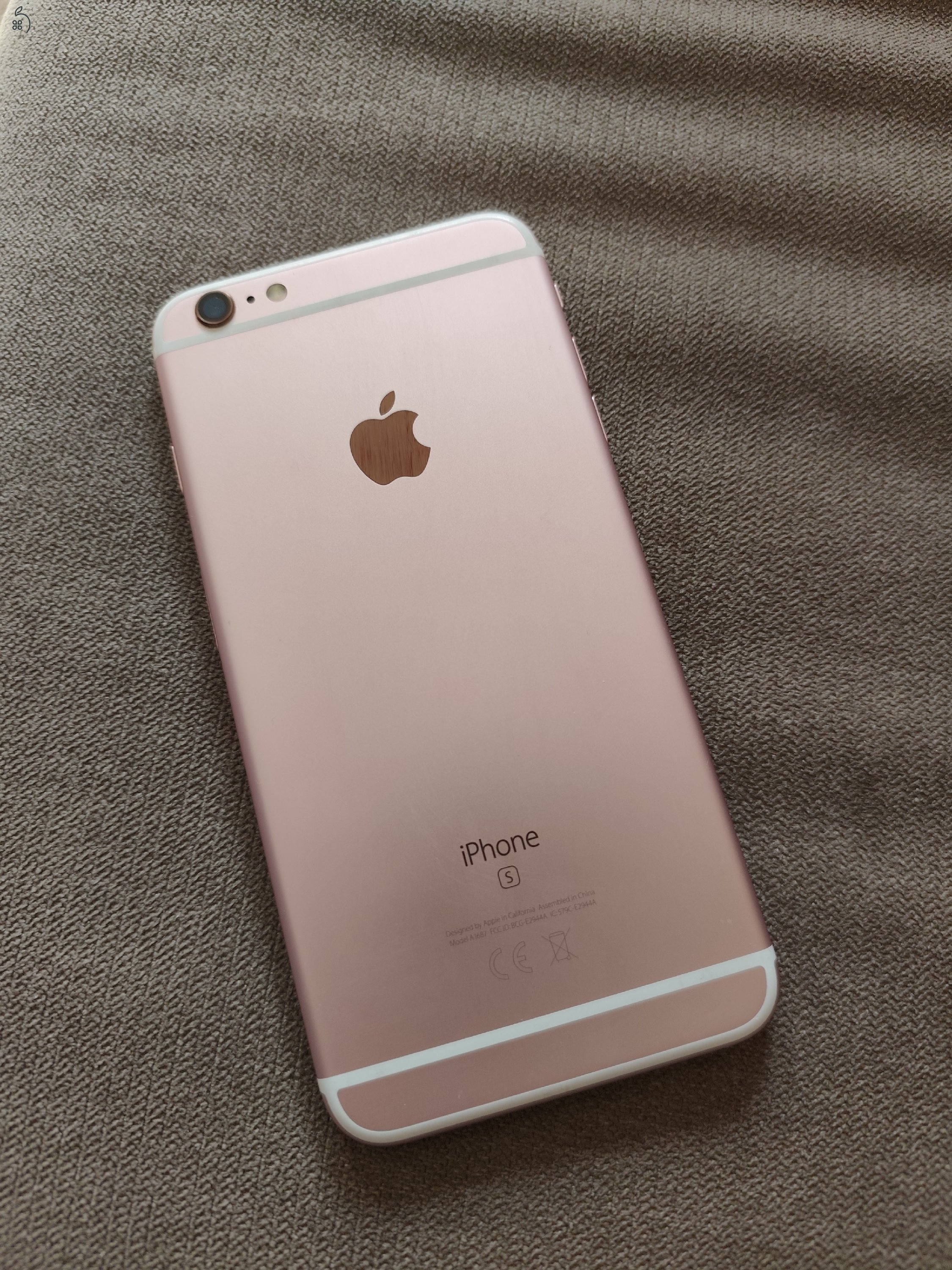 Eladó szép állapotú iPhone 6S plus 32GB kártya független készülék 