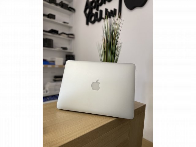 Apple MacBook Pro 13″ 2013 1TB Space gray Használt!