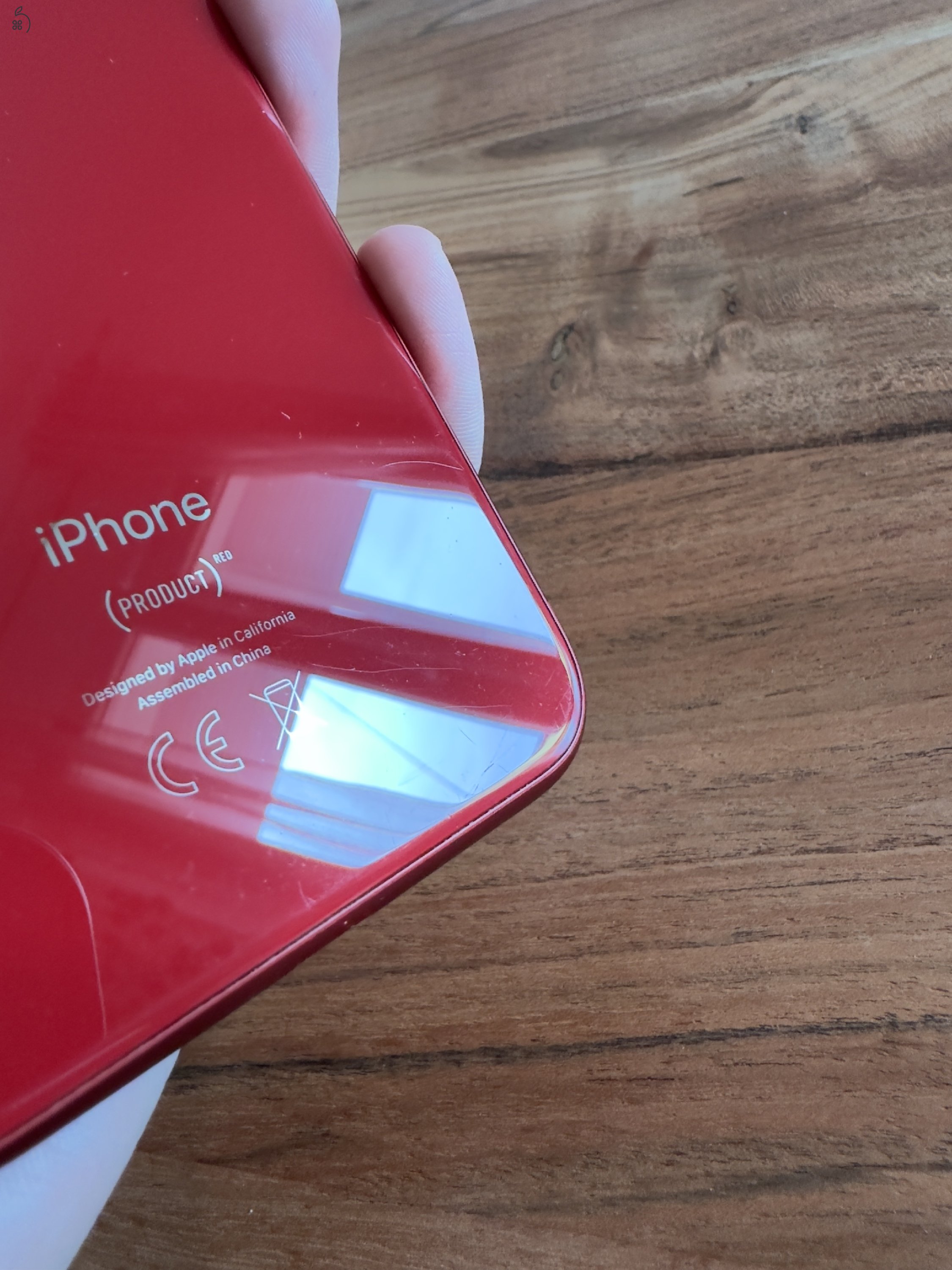 Eladó iPhone XR 64Gb (Product RED) - Megkímélt állapotban!