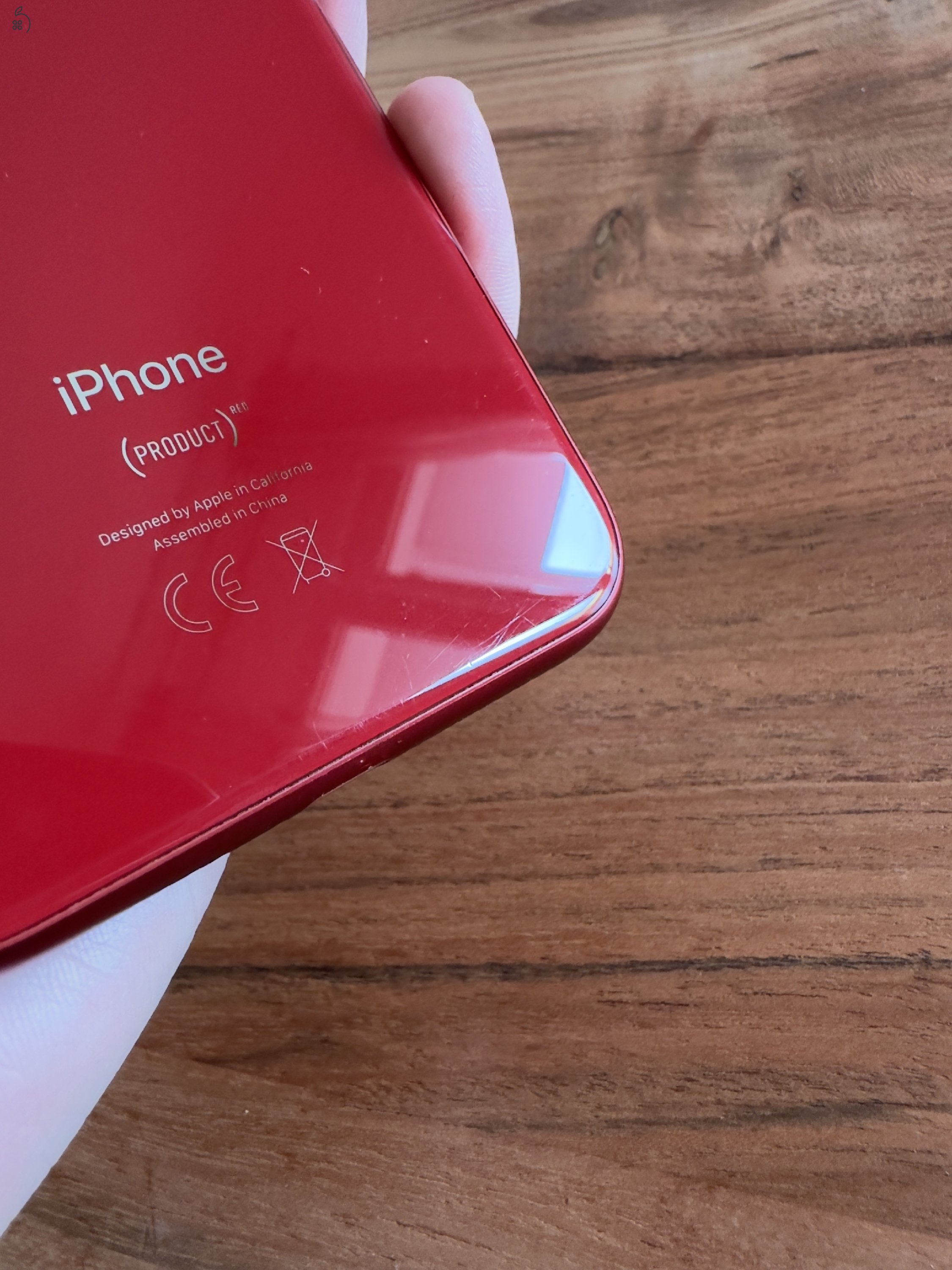 Eladó iPhone XR 64Gb (Product RED) - Megkímélt állapotban!