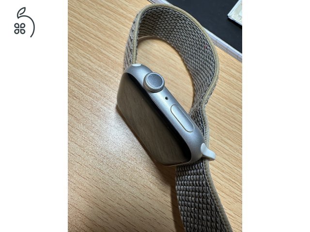 Apple Watch S8 újszerű állapotban