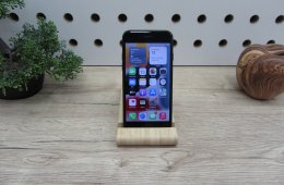 Apple iPhone 7 - Fekete - Használt, megkímélt