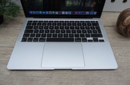 Apple Macbook Air 13 M1 - 2020 - Használt