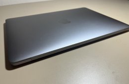 Hibátlan 2017 Macbook Pro 13