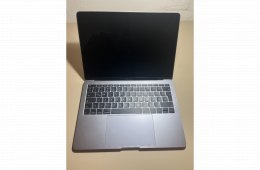 Hibátlan 2017 Macbook Pro 13